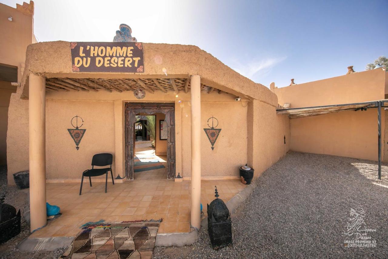 L'Homme Du Desert A Merzouga Exteriör bild